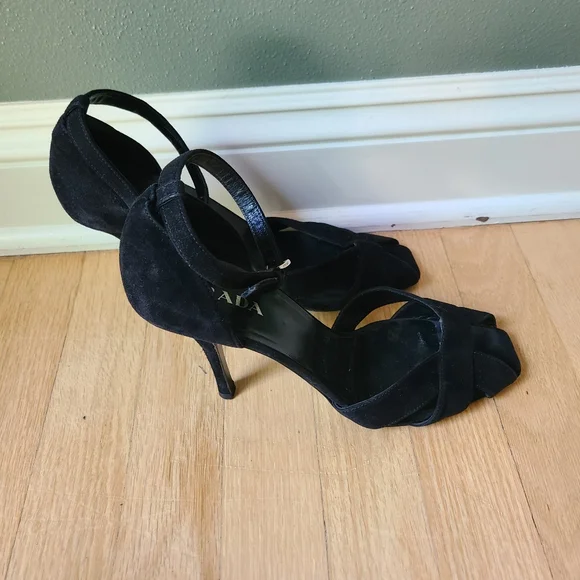 Prada Ankle Strap Open Toe Heels, Size 40 - Picture 5 of 6